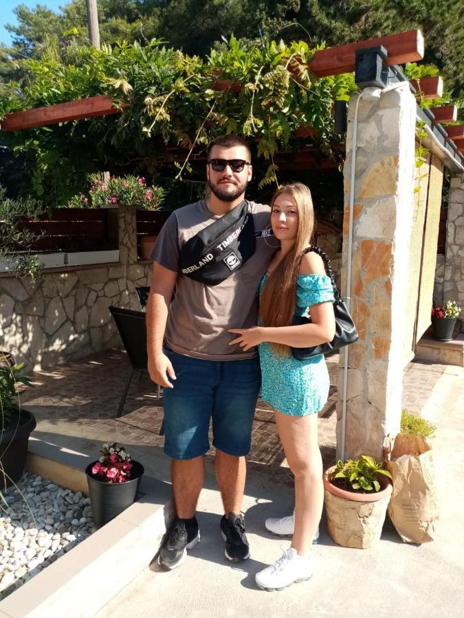 Apartmani Alma Pula Bagian luar foto