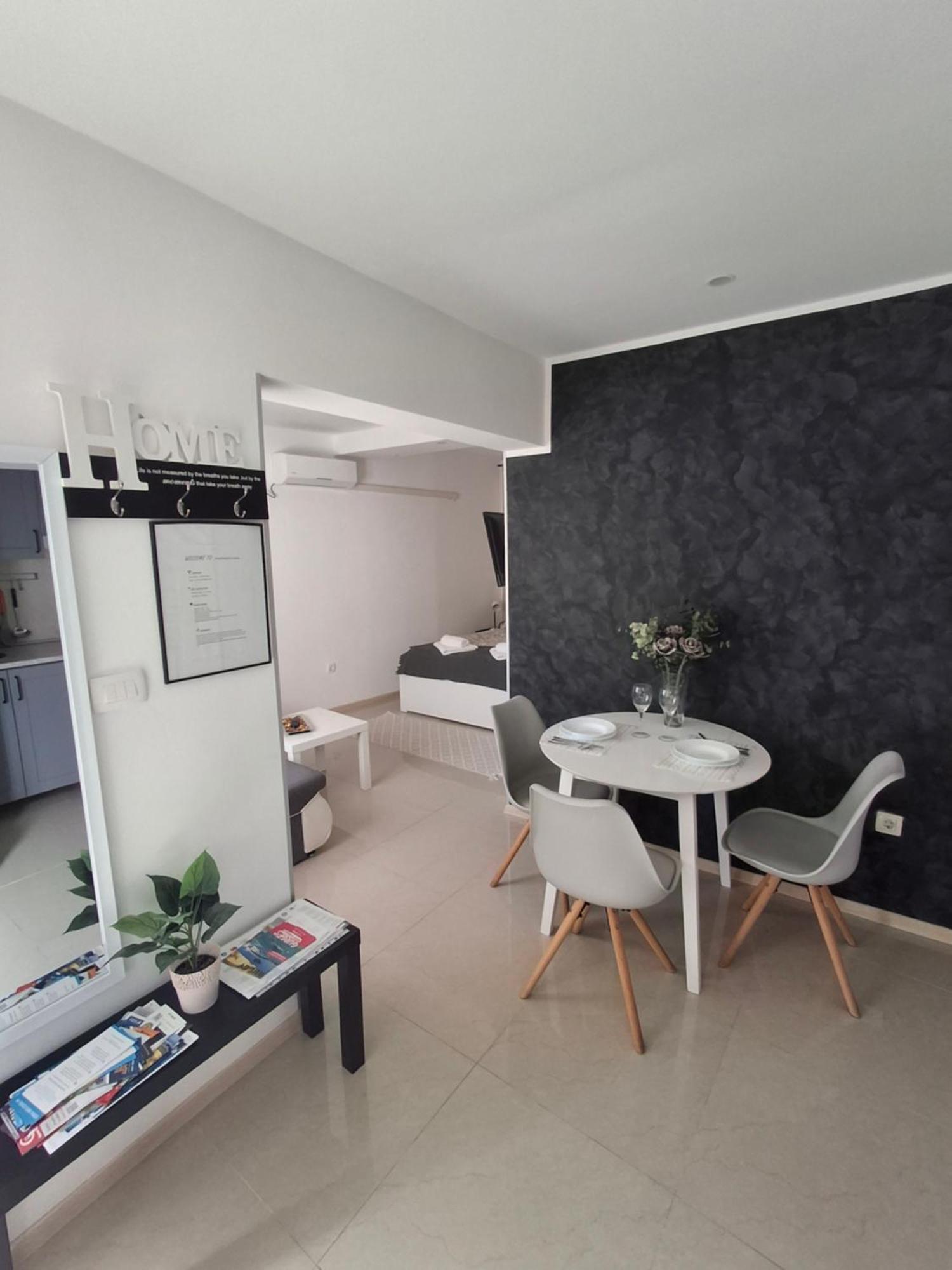 Apartmani Alma Pula Bagian luar foto